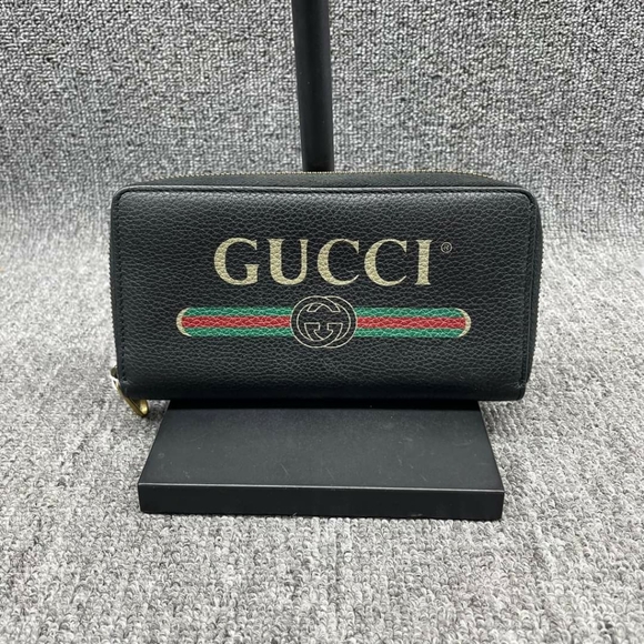 100% Authentic Gucci Leather Wallet 235-10924 - Picture 2 of 12